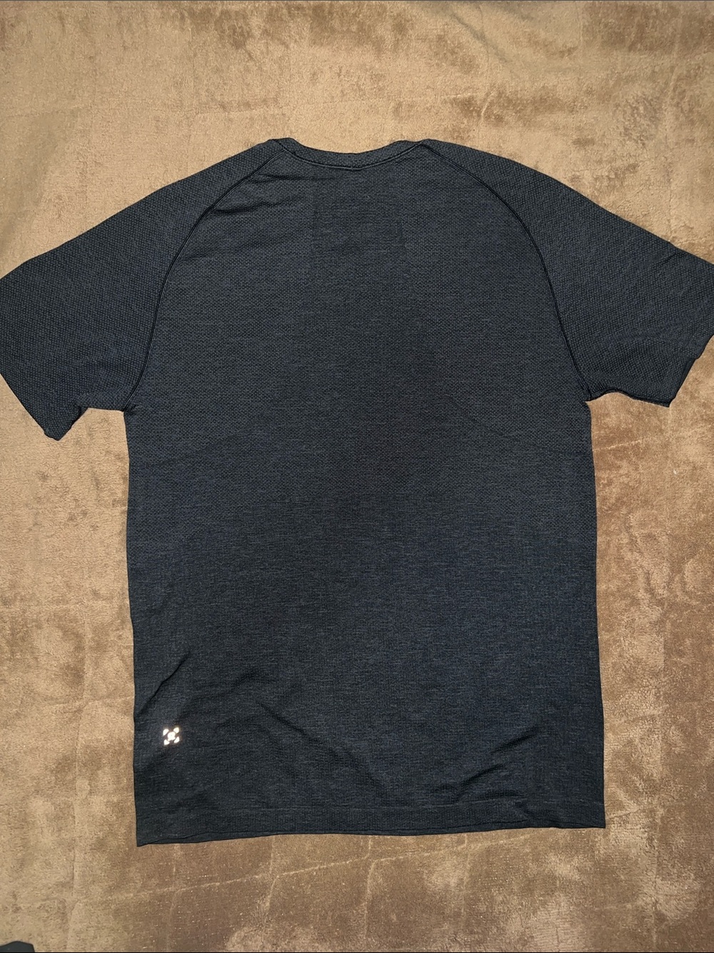 lululemon Men's "Live in Practice" Seamless Short-Sleeve T-Shirt Medium Dark Gr